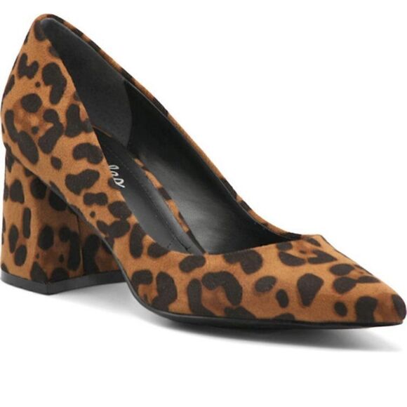 Women’s On Trend Charles David Arya Leopard Animal Heels 7.5 - Picture 1 of 6